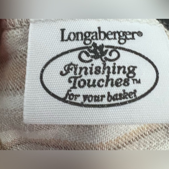 Longaberger 2011 Dresden Basket w/striped tan & white liner 2 leather handles - Picture 12 of 12